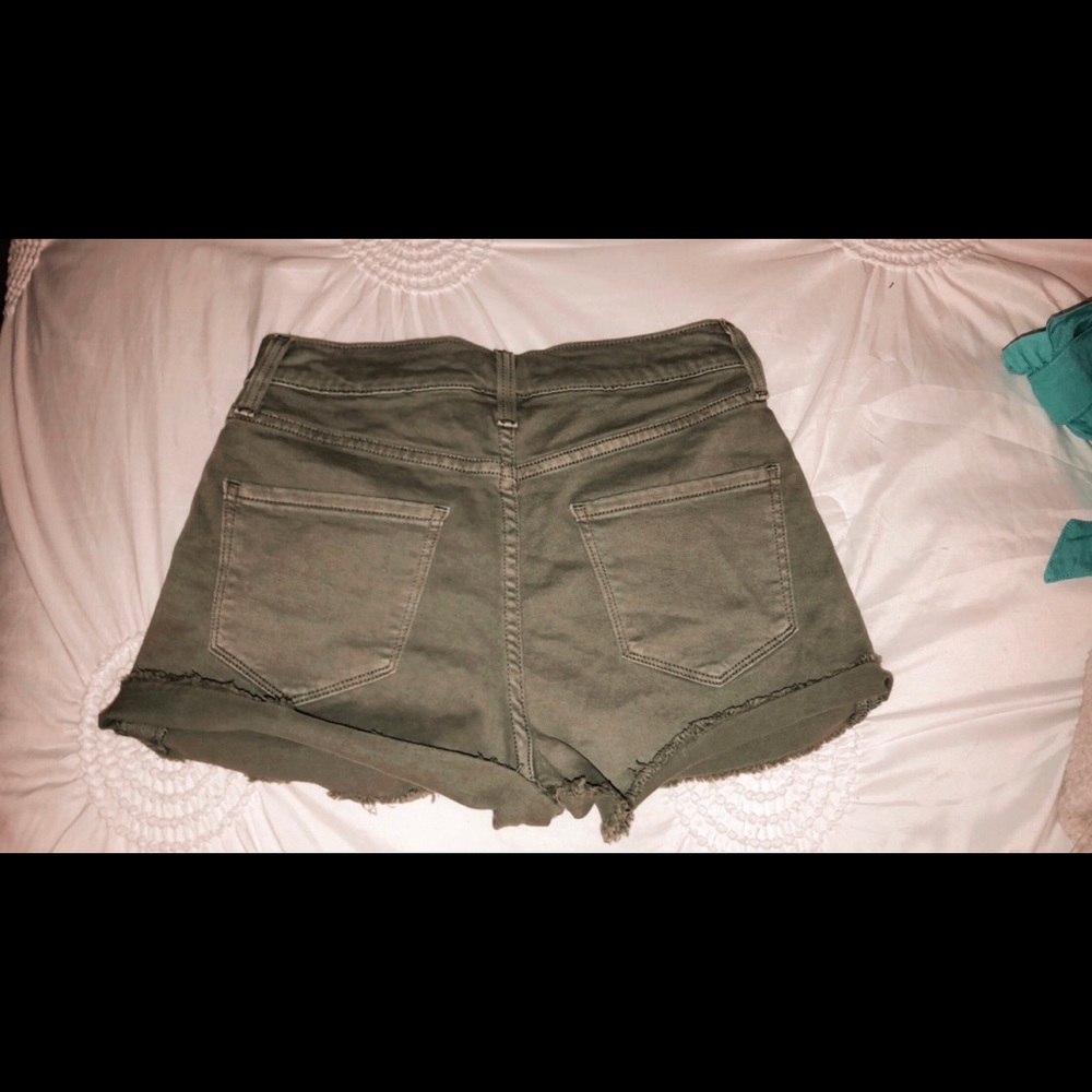 Brand new Arizona HI-rise shortie jeans!!!